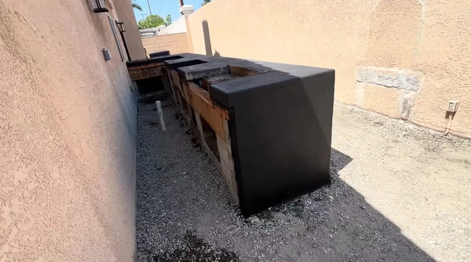 Outdoor kitchen frame before the concrete countertops